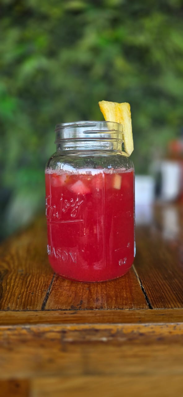 Agua de fresa